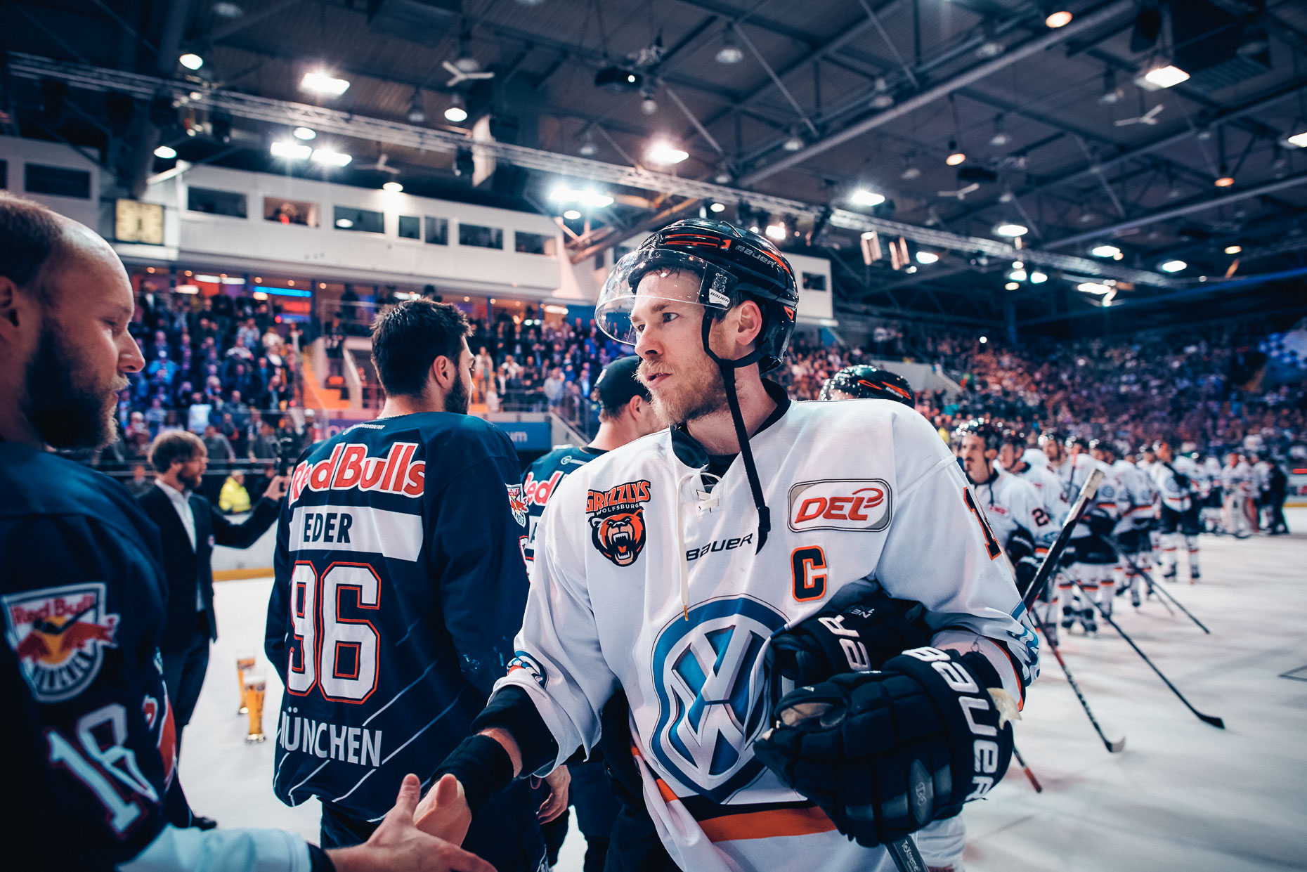 EHC_Redbulls_Wolfsburg_17_04_2017_c_Brecheis-2078_V01